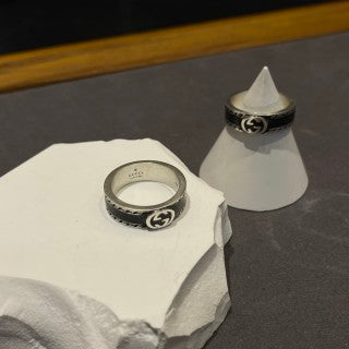 Gucci Interlocking G Black Enamel Band Ring