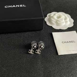 CHANEL Pearl Glow CC Charm Drop Earrings