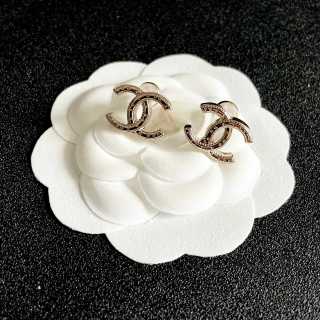 Chanel Crystal CC Stud Earrings – Elegant Luxury Fashion Jewelry