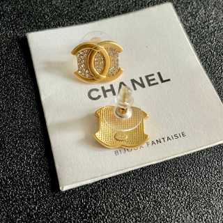 CHANEL Gilded Blush CC Stud Earrings