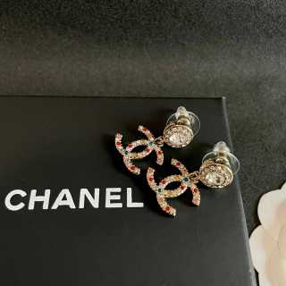 Chanel Color Crystal CC Stud Earrings – Elegant Luxury Fashion Jewelry