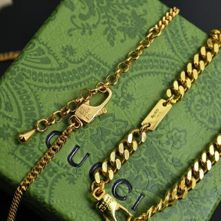 Gucci Interlocking G Cuban Link Chain Bracelet