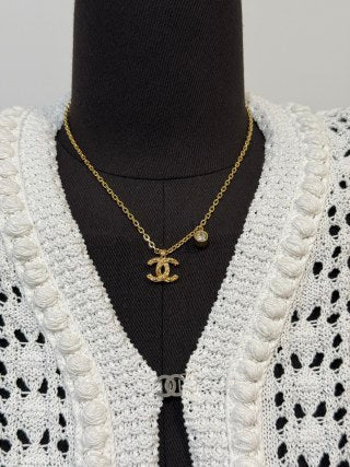 Chanel Quilted-Pattern Round Diamond Necklace