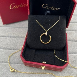 Cartier Cercle Lumière Essential Pendant Necklace