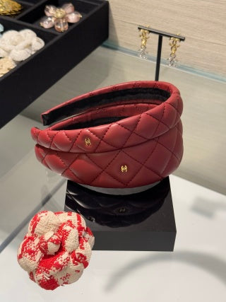 Chanel Red Quilted Headband – Elegant Luxury Fashion Accessory