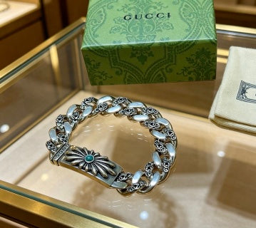 Gucci Interlocking G Floral Turquoise Charm Chain Bracelet
