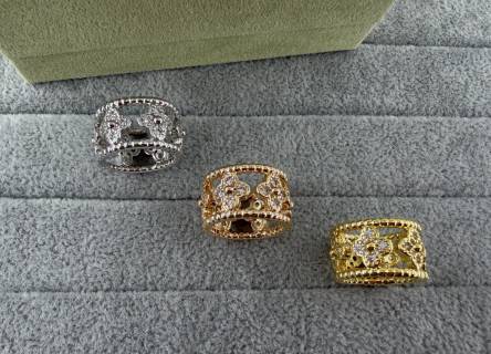 Van Cleef & Arpels Floral Mosaic Statement Ring