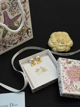 Dior Rosaline Pearl Bow Earrings