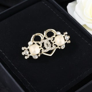 CHANEL Pearl Bloom CC Garden Brooch