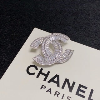 CHANEL Radiant Crystal Edge CC Brooch