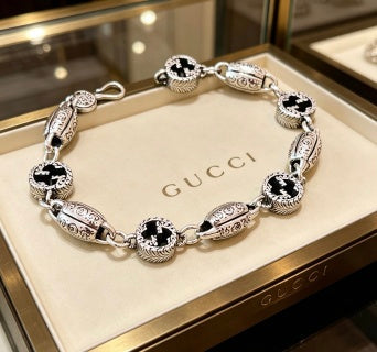 Gucci Ornate GG Medallion Link Bracelet