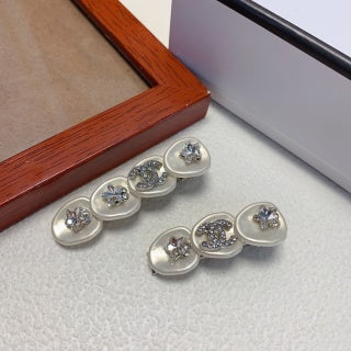 CHANEL Celestine Pearl Bloom Hair Clip