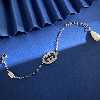 Gucci Interlocking G Pearl Drop Chain Bracelet
