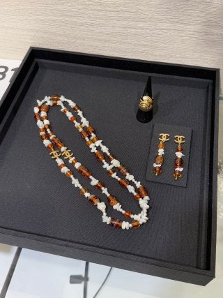 Chanel Amber Pearl CC Drop Earrings – Elegant Luxury Fashion Jewelry