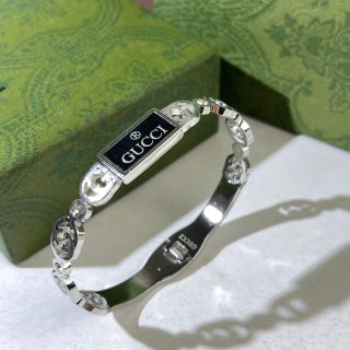 Gucci Rectangular Logo Plaque Interlocking G Link Chain Bracelet