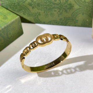 Gucci GG Oval Link Crystal Cuff Bracelet