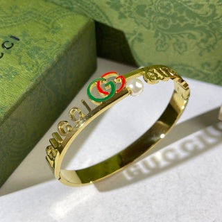 Gucci Interlocking G Pearl Accent Letter Chain Cuff Bracelet