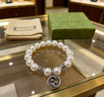Gucci Pearl Bead Lion Head Medallion Charm Bracelet