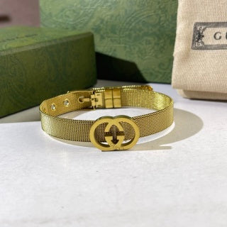 Gucci Interlocking G Mesh Texture Cuff Bracelet