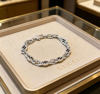 Gucci Interlocking G Oval Link Bracelet
