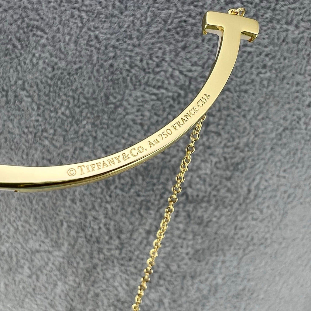 Tiffany T Smile Medium Pendant
