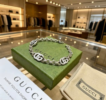 Gucci Interlocking Link Silver Chain Necklace