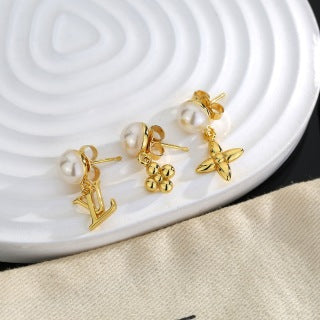 Louis Vuitton Pearl Charm Blossom Stud Earrings