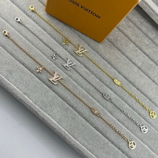Louis Vuitton Diamond Letter Charm Chain Bracelet