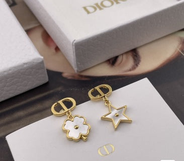 Dior Étoile Bloom Charm Earrings