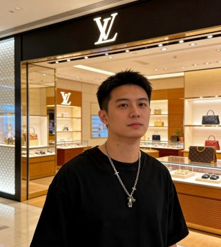 Louis Vuitton Emerald Bloom Charm Pendant Necklace