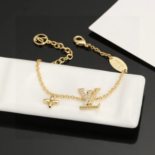Louis Vuitton Diamond Letter Charm Chain Bracelet