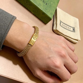 Gucci GG Engraved Plaque Chain Gold Bracelet