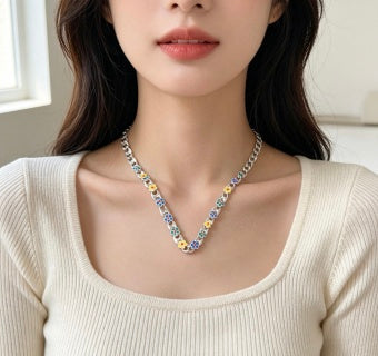 Gucci GG Floral Enamel Link Gold Necklace