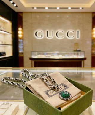 Gucci GG Emerald Medallion Silver Chain Necklace