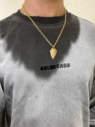Gucci GG Leaf Drop Pendant Gold Chain Necklace