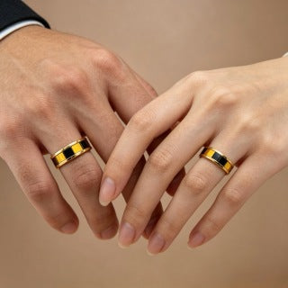 Gucci GG Striped Enamel Gold Band Ring