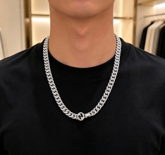Gucci GG Cuban Link Silver Chain Necklace