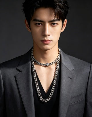 Gucci GG Twisted Rope Link Chain Necklace