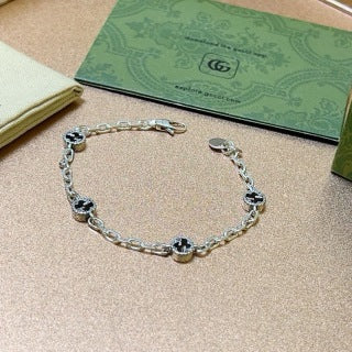Gucci GG Floral Charm Chain Bracelet