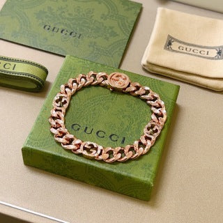 Gucci GG Engraved Chunky Link Chain Bracelet