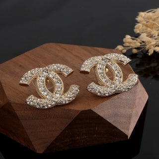 Chanel Crystal CC Logo Headband – Elegant Luxury Fashion Hair Accessory